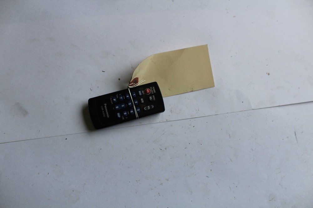 PANASONIC CAR AUDIO REMOTE CONTROL  M1425