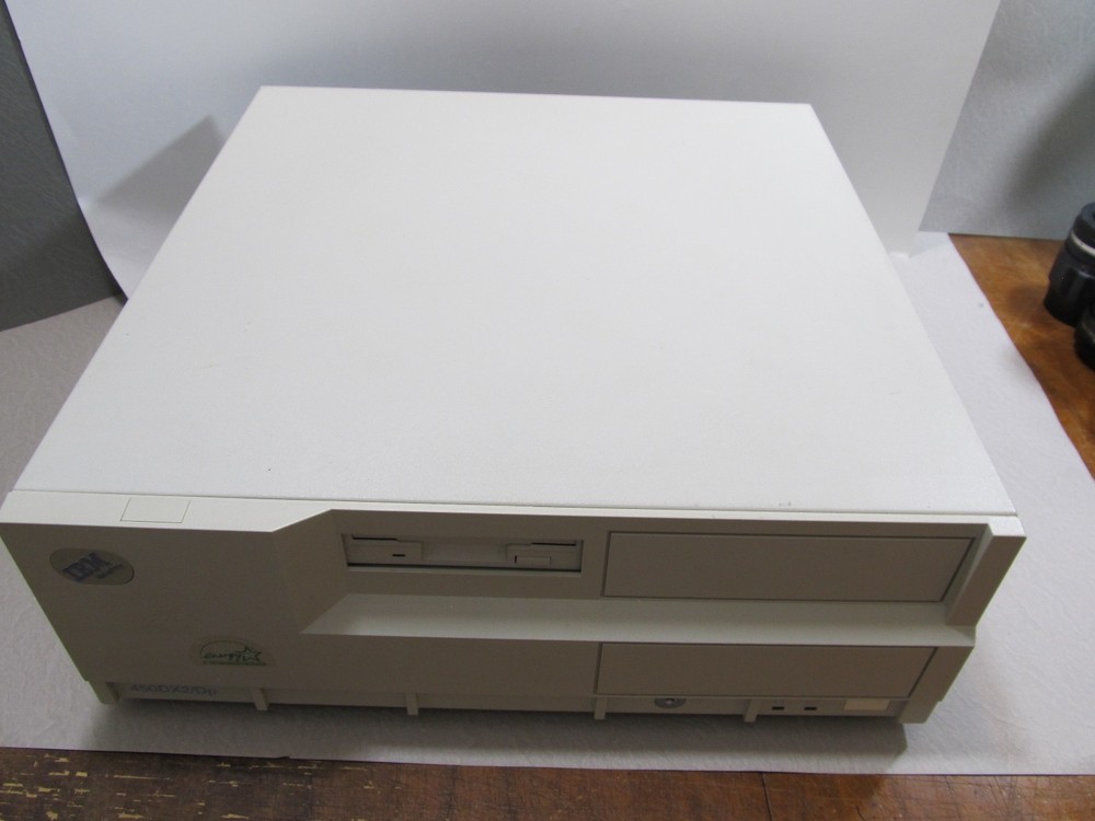 Vintage IBM ValuePoint 450DX2/Dp Computer ****Pls Read