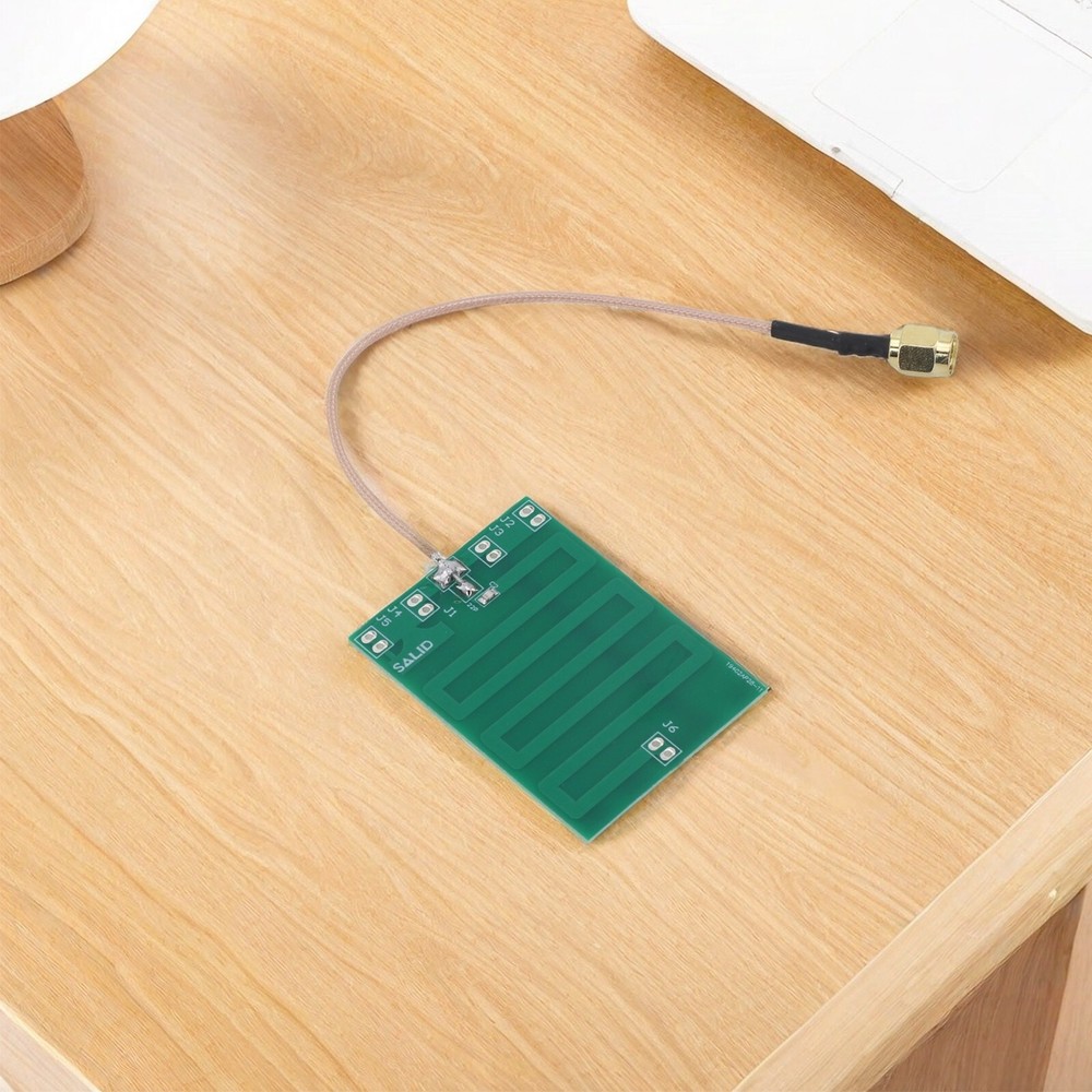 Efficient Long Range UHF RFID Reader Antenna for Accurate Tag Detection