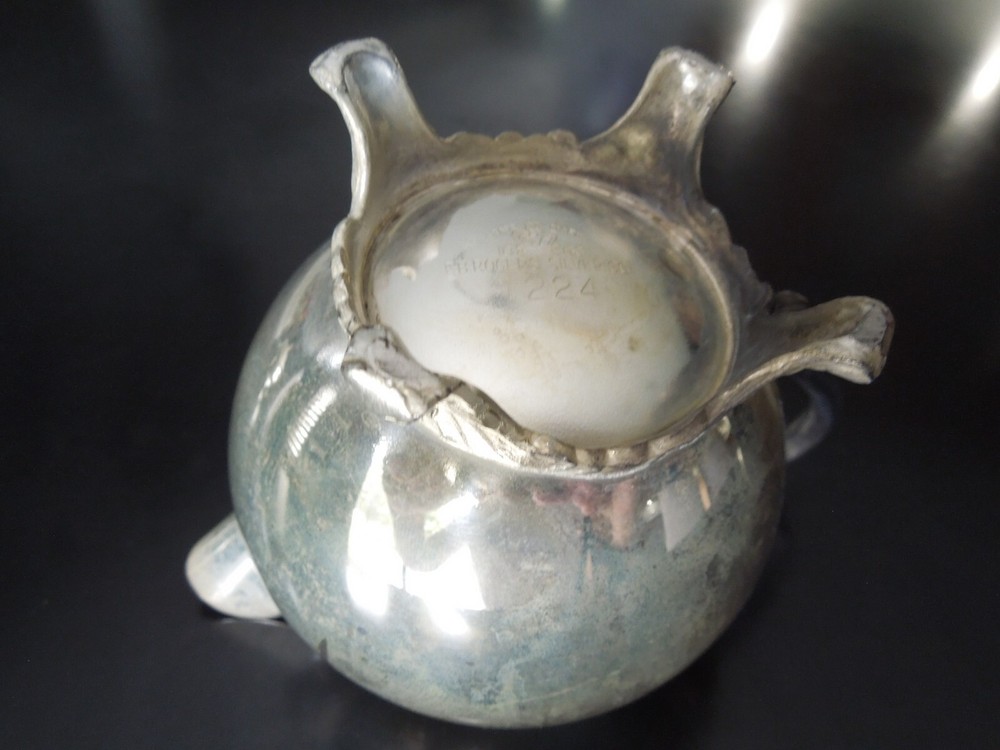 FB Rogers Silver Co. Tea Set Silver Plated Teapot , Cream & Sugar With Lid