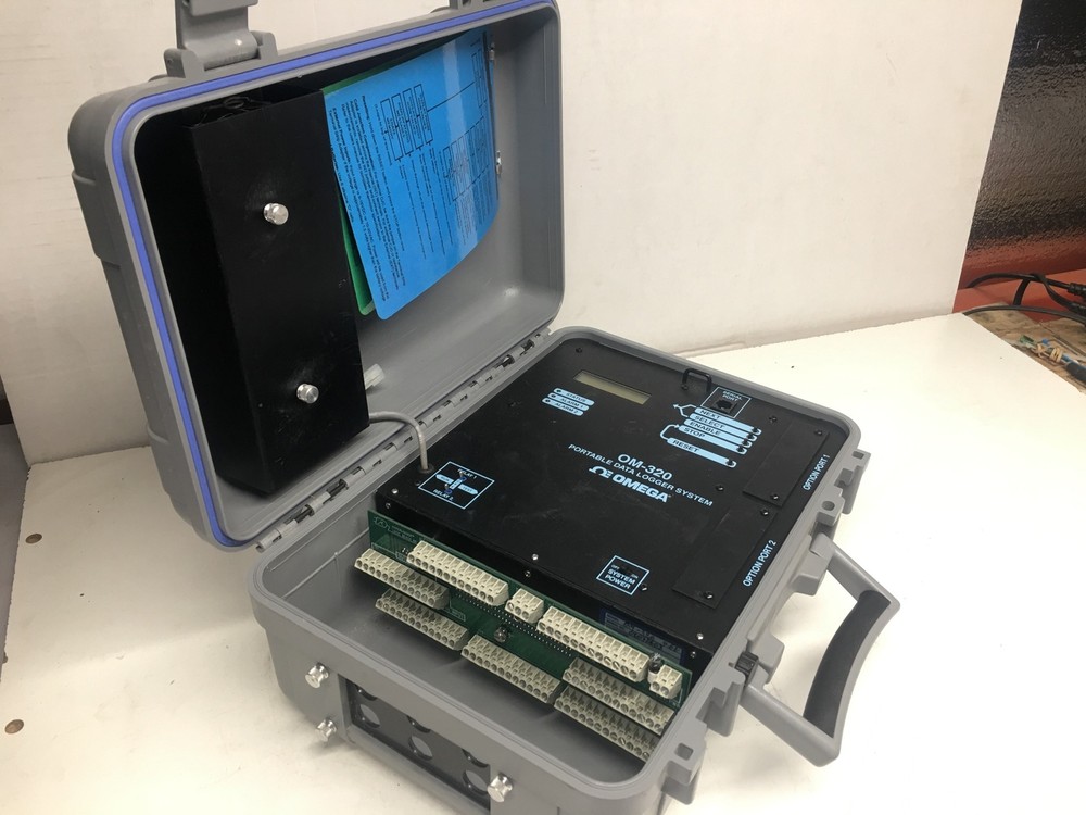 Omega Engineering OM-320 Portable Data Logger System