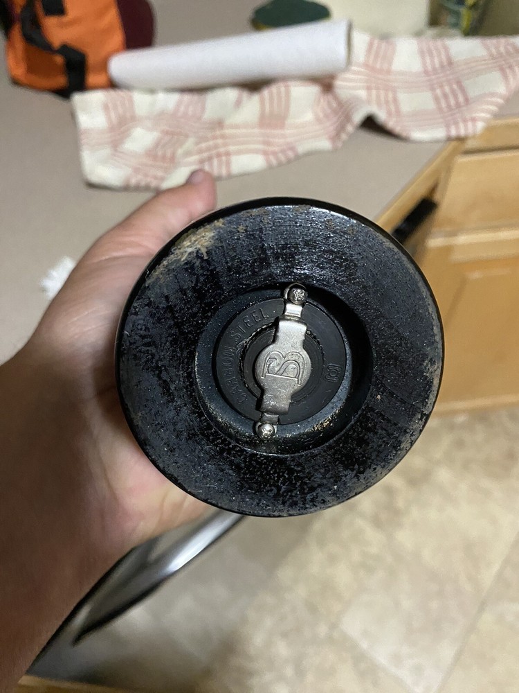 Pepper mill Pinot Wine Bottle