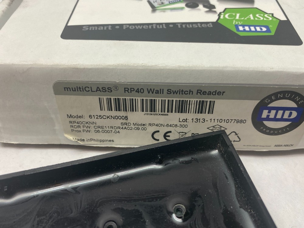 HID 6125CKN0005 multiCLASS RP40 Smart Card Wall Switch Reader