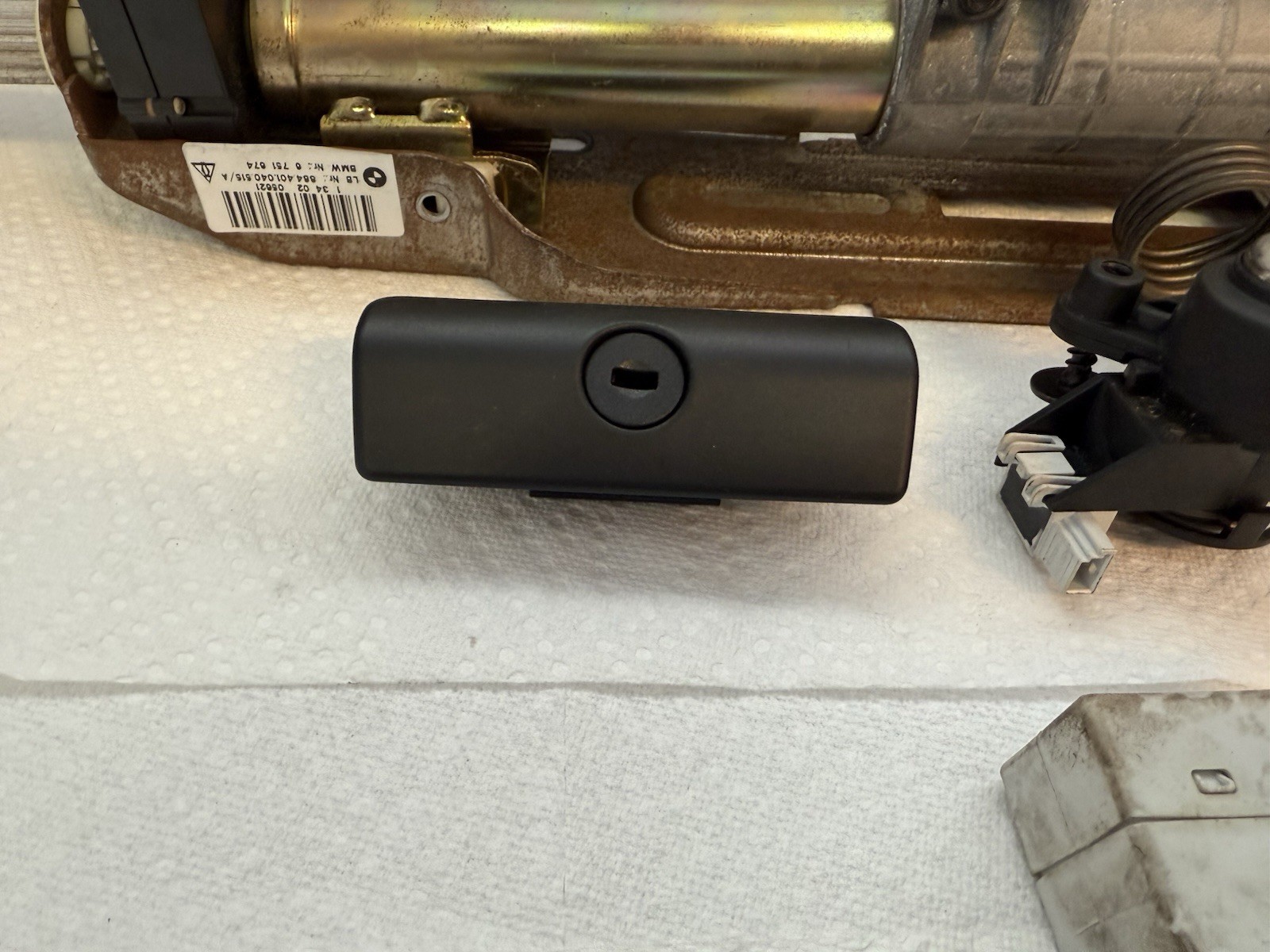 01-05 BMW 330XI E46 - ECU DME / EWS3 Theft Locking Module / LOCK Cylinder W/ KEY