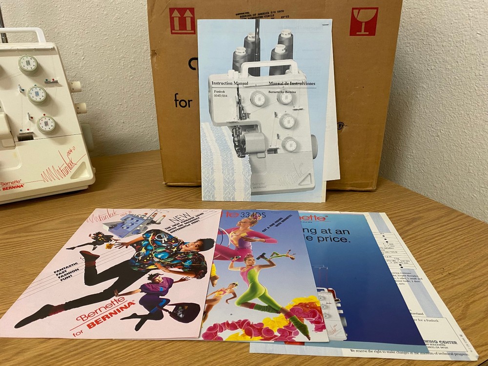 Bernina Bernette FunLock 004-D Serger Sewing Machine with Tools / Original Box