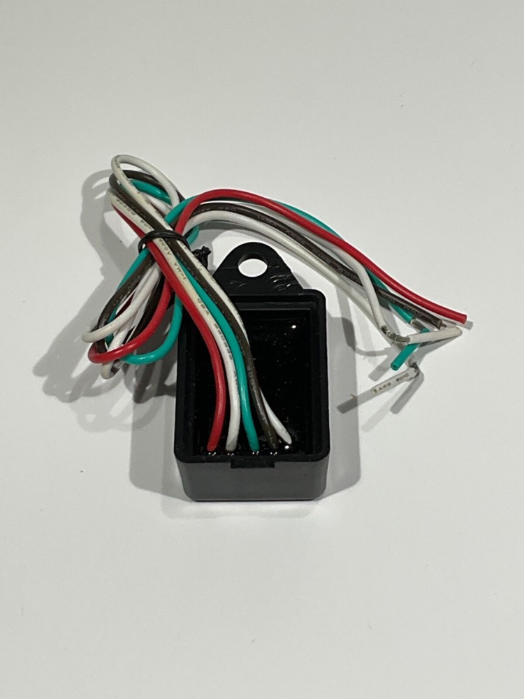 P/N: EX–PC1S Multifunction, LED Solid-State Flasher 12 Flash Pattern (for one)