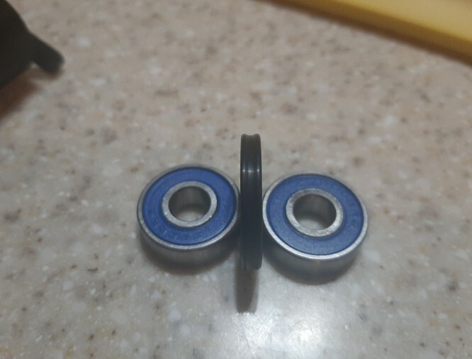 Bearings spin clean fix. Upgrade roller rollers replacement repair.