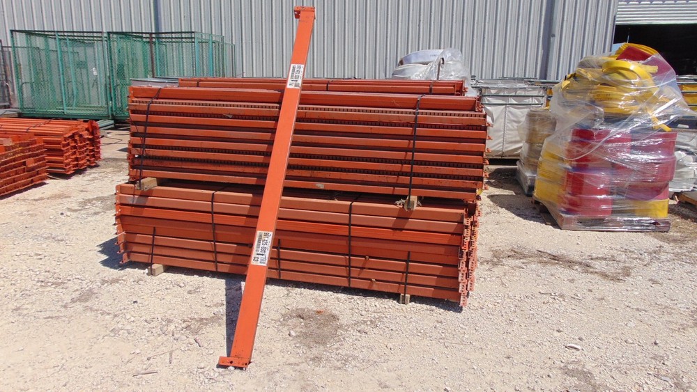 Pallet Racking Beam - 8' x 3-1/2"