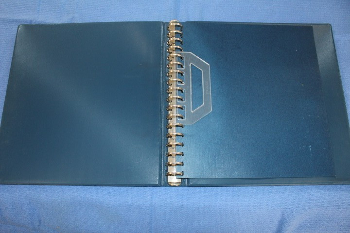 Lindner Blue 18 Ring binder with Dustcase BlueLakeStamps SUPER