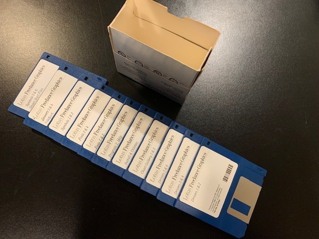 Lotus Freelance Graphics diskettes  and Writing Assistant diskettes