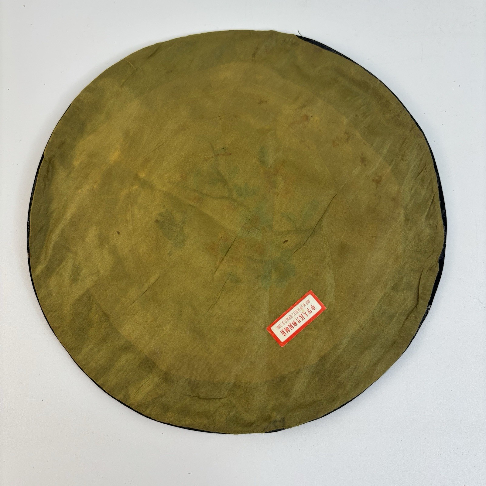 1950 Chinese Silk Embroidery Butterfly & Flowers Round Table Mat Doliey Doll Rug