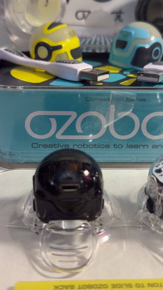 Ozobot Bit2.0 Dual Pack 2 Robots Competition Series STEM CodingCase USB OzoSkins