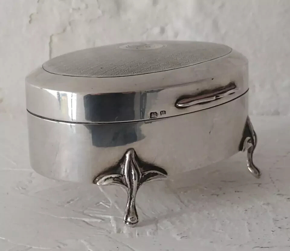 Antique Solid Silver Trinket Box - Birm. 1919.