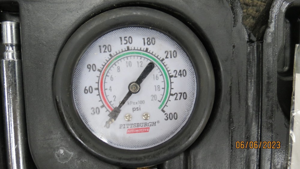 PITTSBURGH AUTOMOTIVE 62638 COMPRESSION TEST KIT