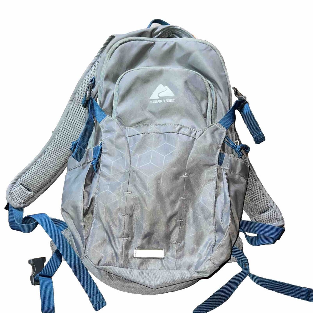 Ozark Trail 14 Liter Medium Size Hydration Hiking Backpack, Grey Used
