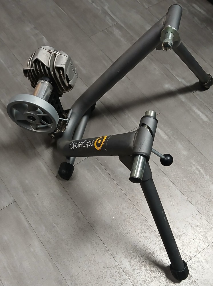 CycleOps Fluid2 Indoor Trainer