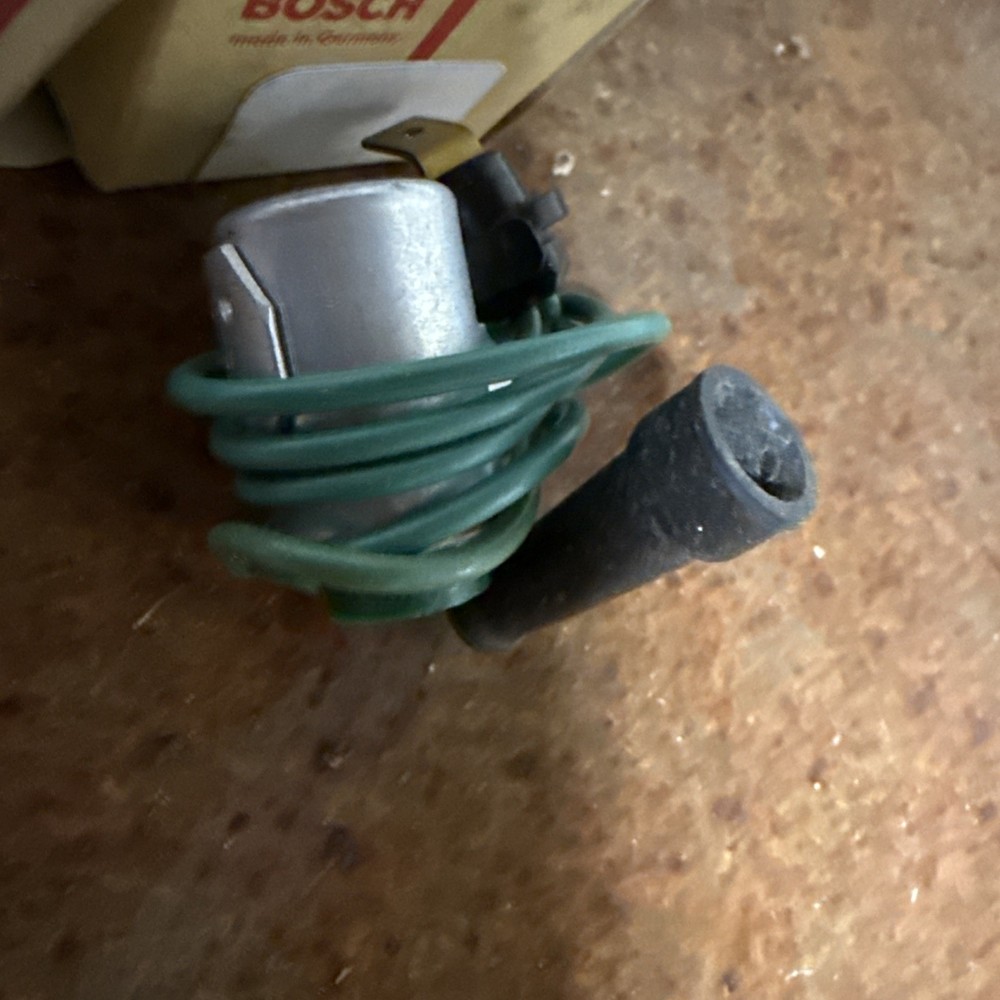 Bosch 1 237 330 149 Ignition Capacitor – NOS