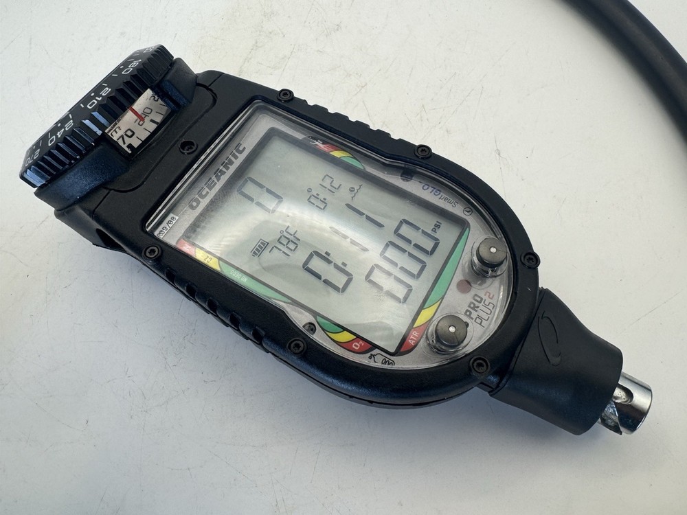 Clean Oceanic Pro Plus 2 Scuba Dive Computer, Quick Disconnect, New Battery
