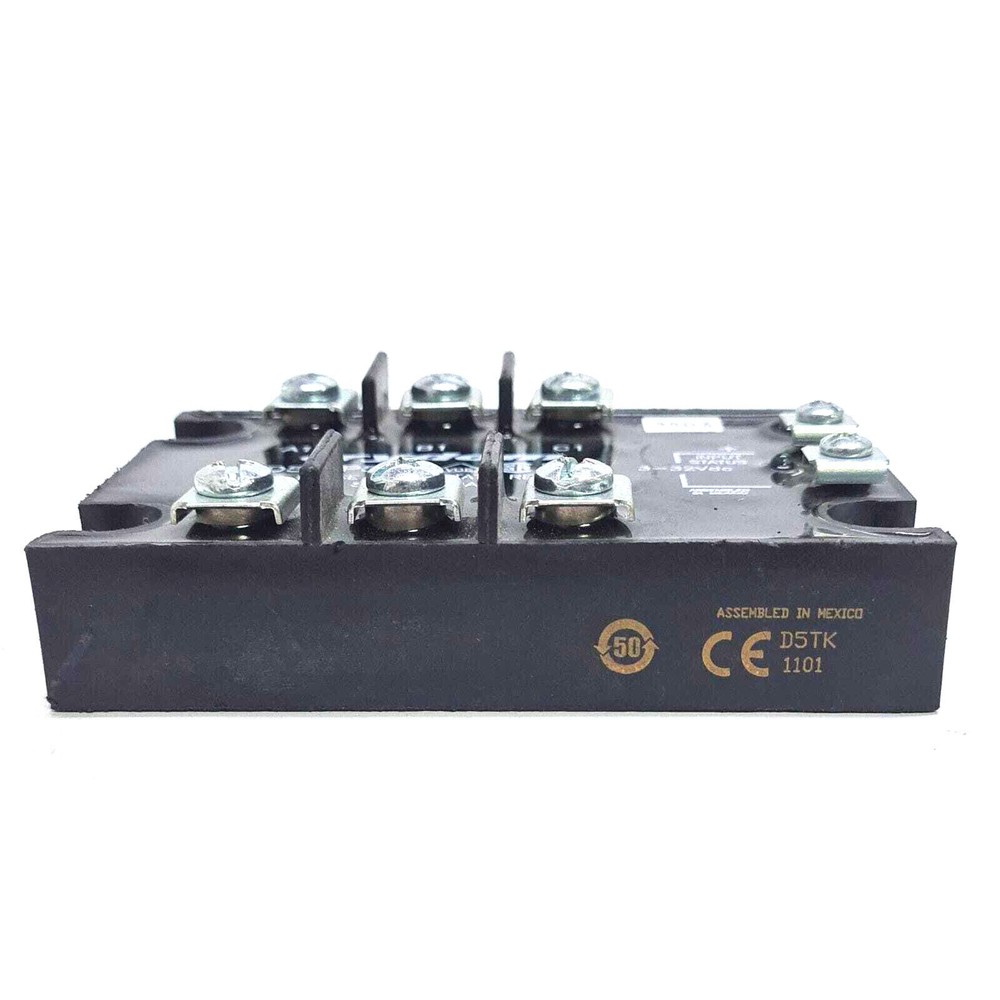 1X CRYDOM D53TP50D Solid State Relay New 1PC
