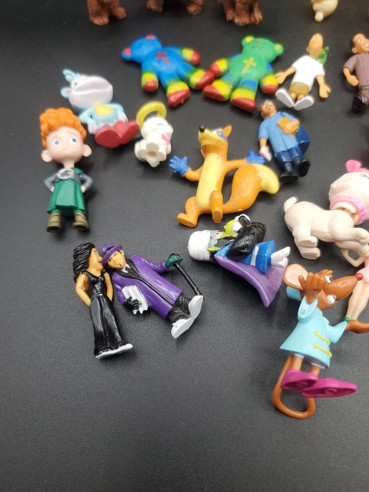 Cake Topper Figures Set