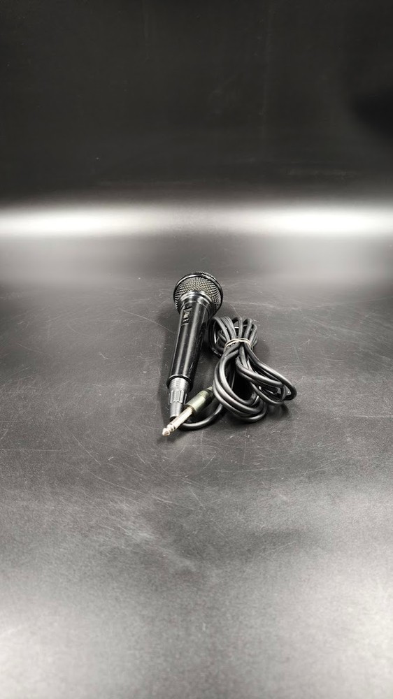 Uni-Directional Dynamic M5 Microphone Used Working Black