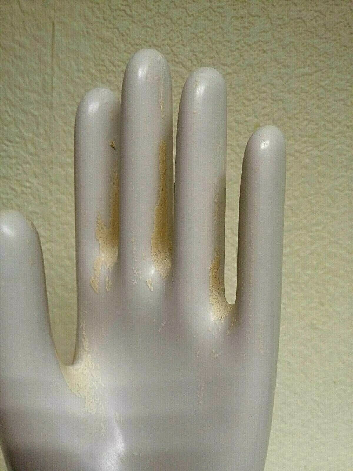 Vintage Germany Porcelain Hand Glove Display HCT 9 86 1196 / 5 Rare!!!