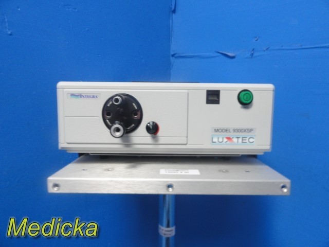 Integra Luxtec 9300XSP Light Source + Ultralite Headlight & Mobile Stand ~ 39682