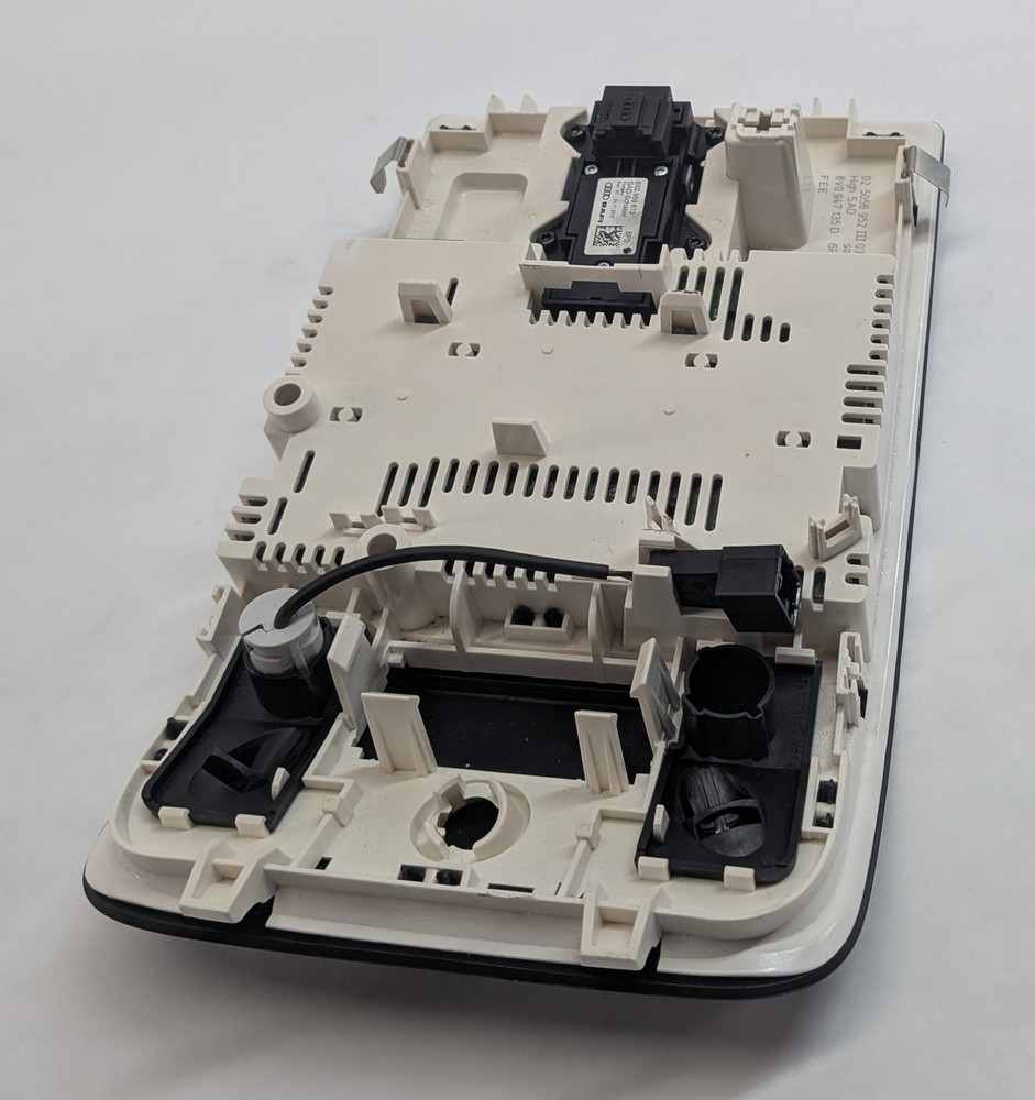 2016 AUDI A3 E-TRON (8V) FRONT INTERIOR DOME MAP READING LIGHT LAMP (Black)