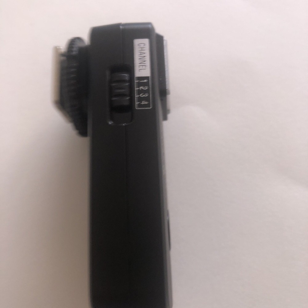 Vello FreeWave Wireless Flash Trigger TRANSMITTER For CANON