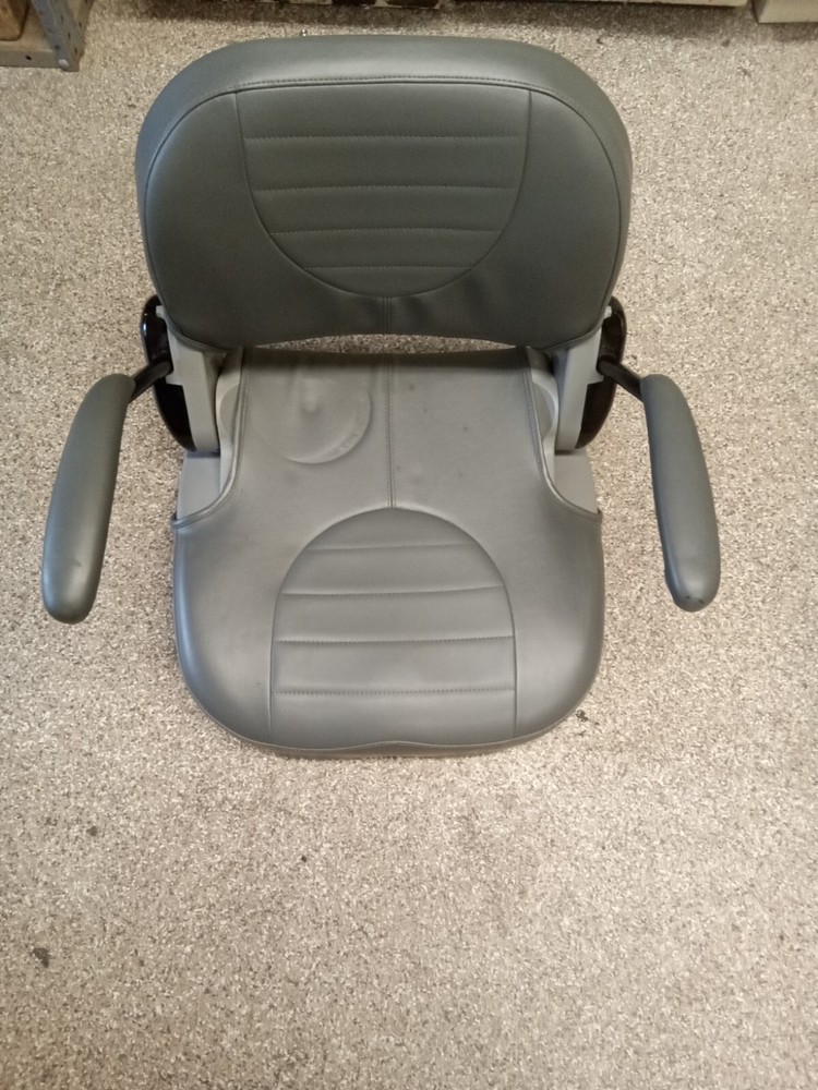Auto Go Vision Folding Mobility Scooter Seat Gray