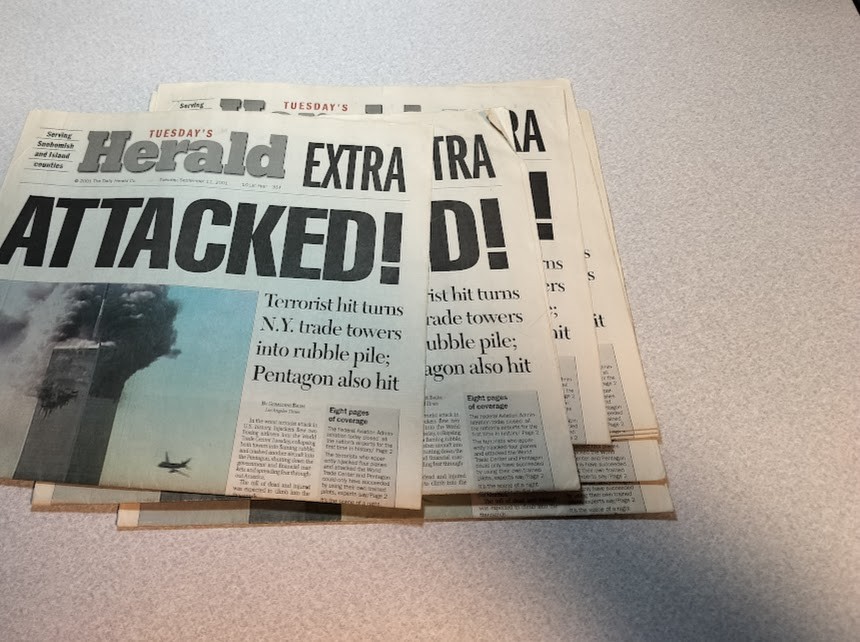 Everett Herald Newspaper EXTRA EDITION 9-11-2001, Twin Towers