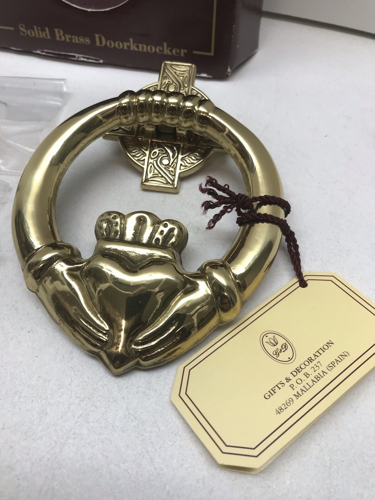 D & G Solid Brass CLADDAGH Doorknocker / CELTIC CROSS Back- Spain - NIB