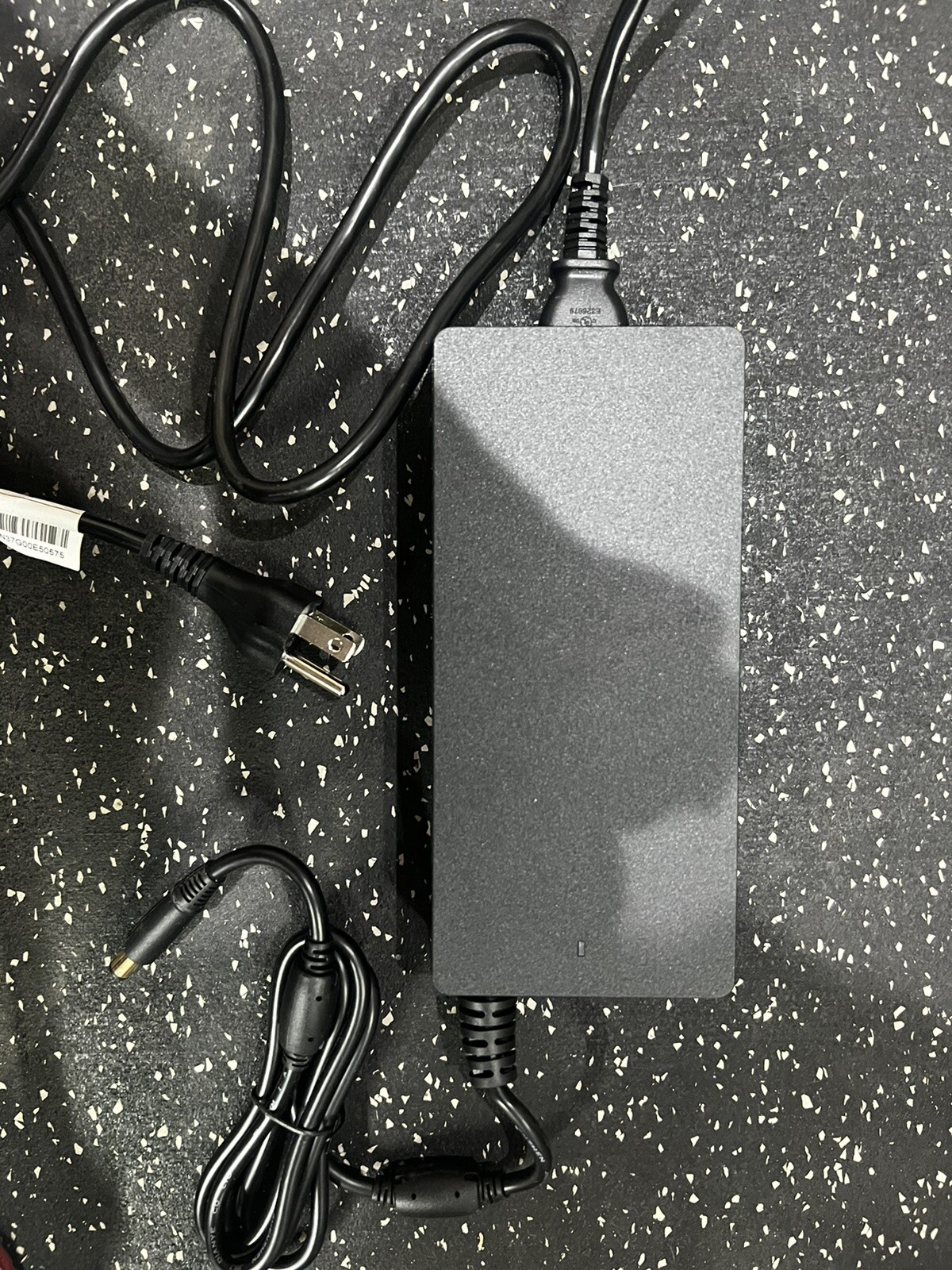 XGIMI Original 19.0V 13.16A Adapter & Cord for Horizon Pro Series 4K Projector