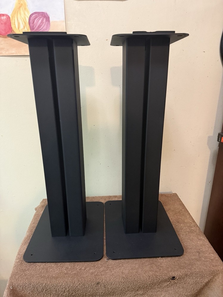 B&W Stav 24 Speaker Stands