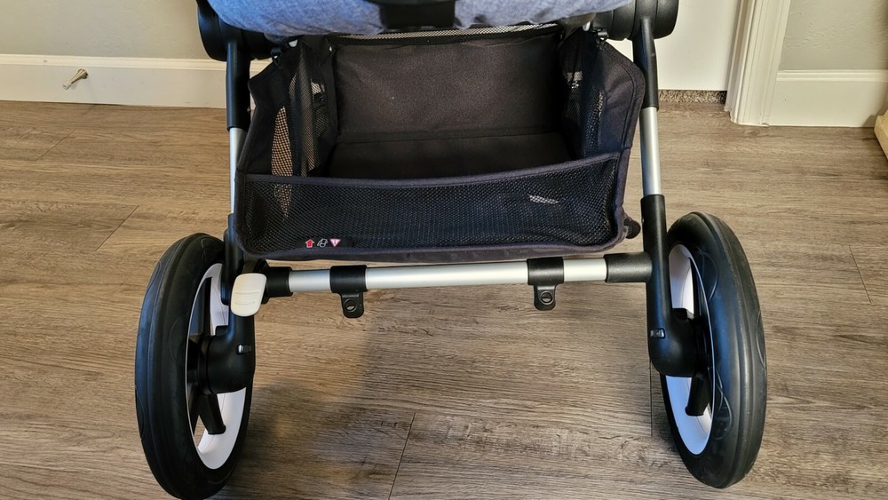 Bugaboo Fox Stroller Base and Bassinet