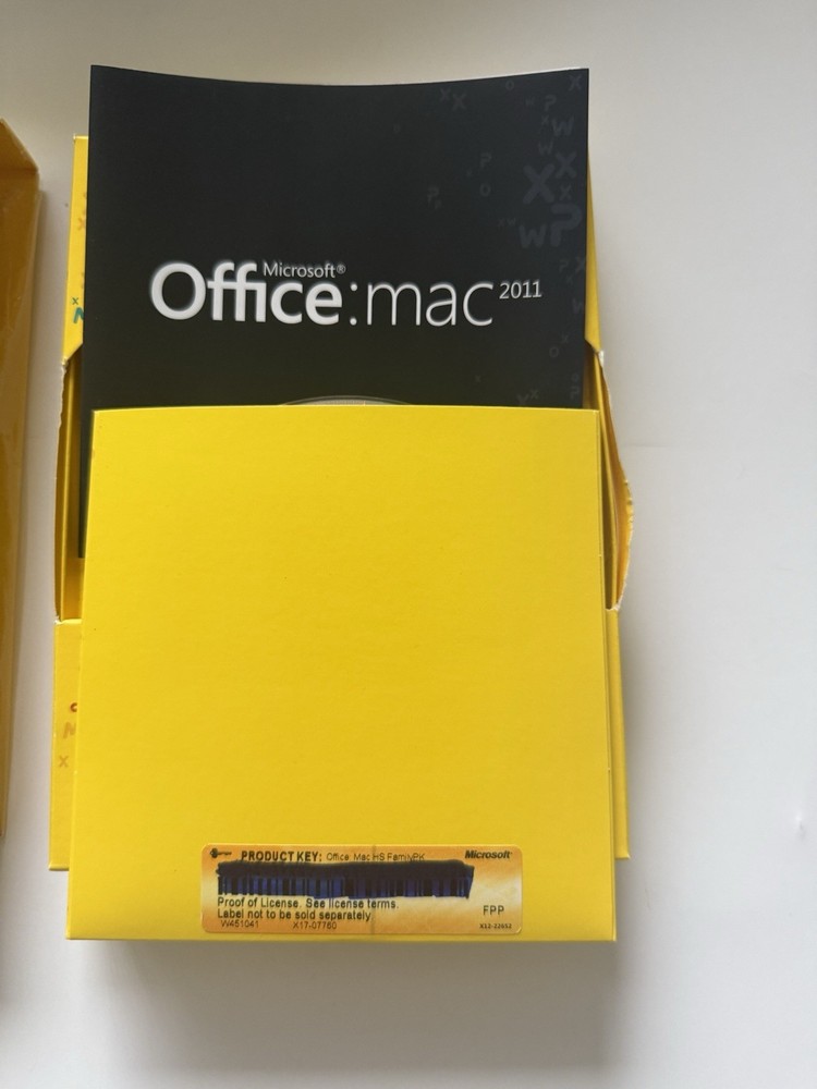 Microsoft Office: Mac 2011 Home& Student - 3 Users / 3 Macs - Complete Box Set