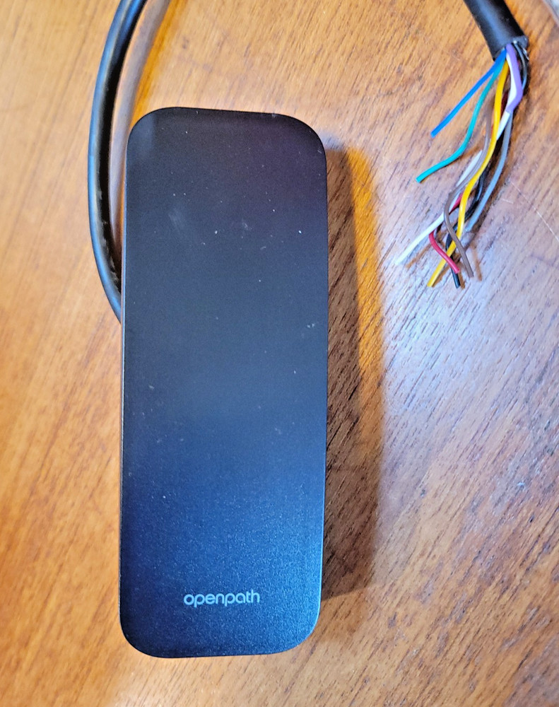 Openpath low/high frequency mullion black smart reader (OP-R2-MULL) Avigilon