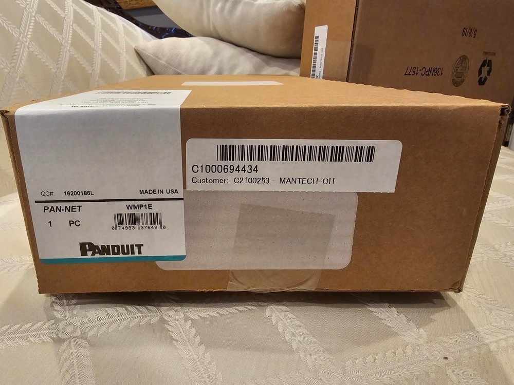 Panduit WMP1E PatchLink Horizontal Cable Manager 2U 19" Rack Front & Rear