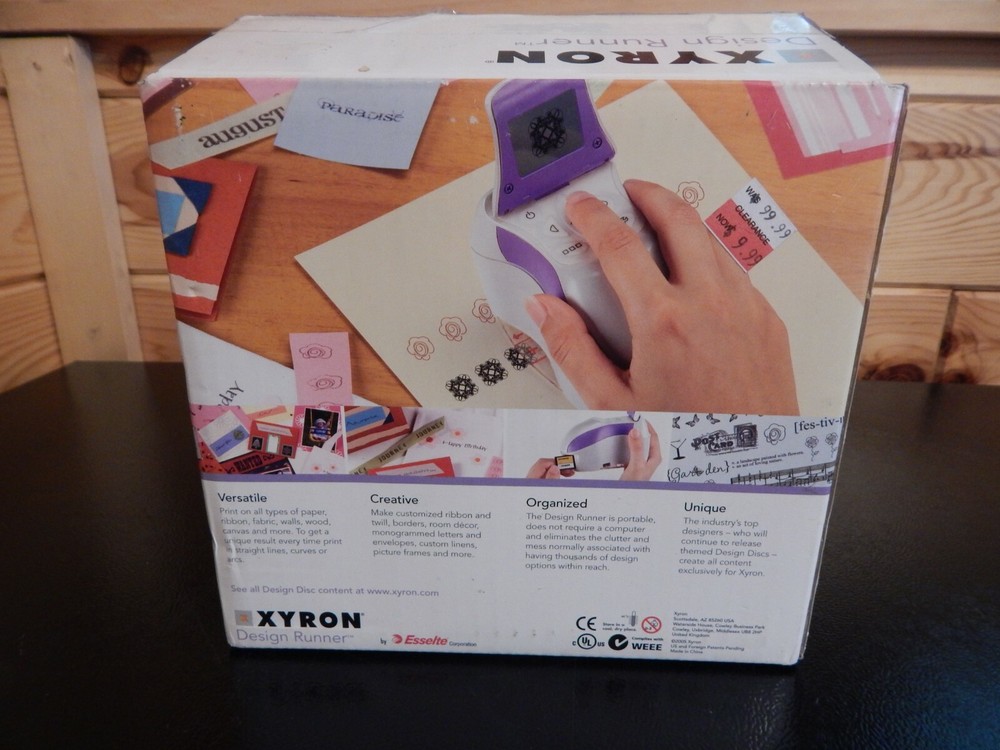 Xyron 24139 Design Runner Handheld Cordless Printer