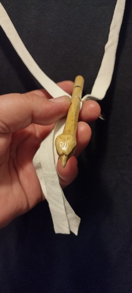 Native American Eagle Wing Bone Whistle 6" Replica Eagle Head Effigy