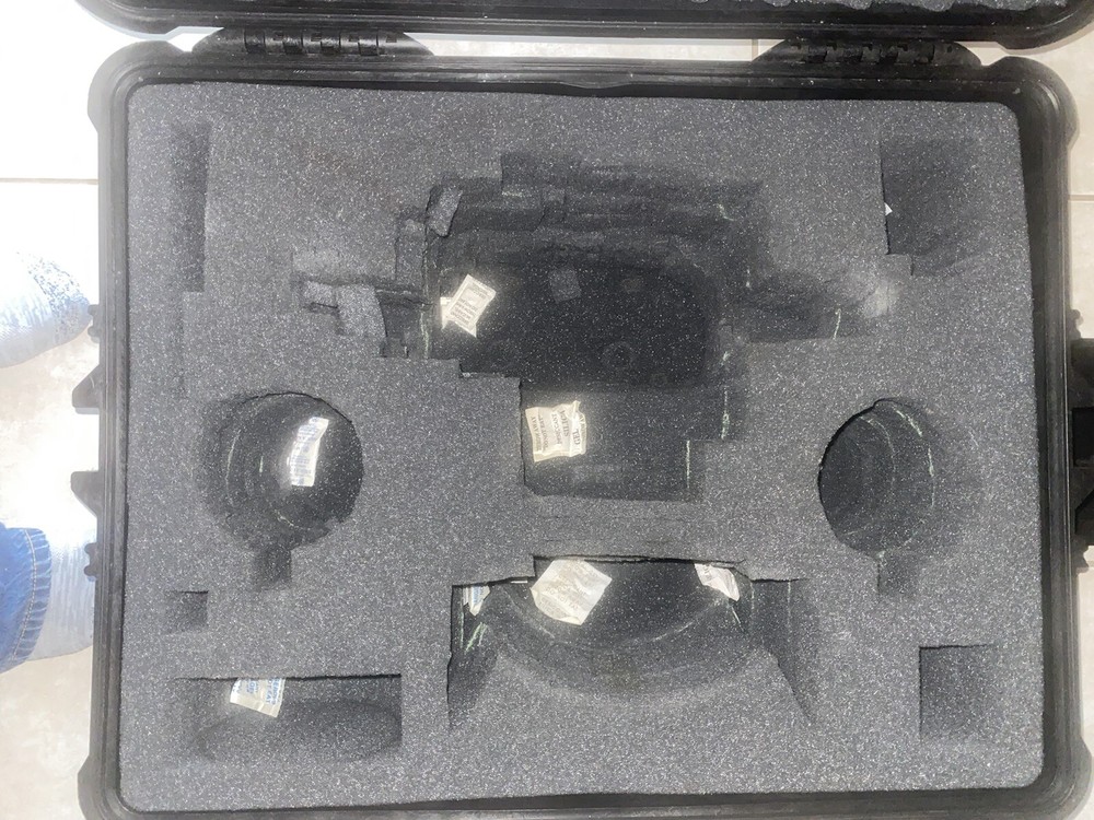 Pelican 1610 Case Rolling Wheels With Handle