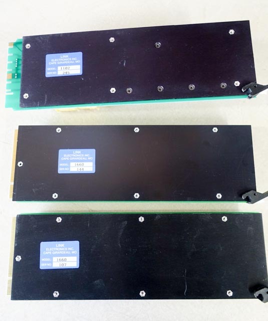 Link Electronics Digiflex 1000 with (x2)1660 cards with backplane installed.