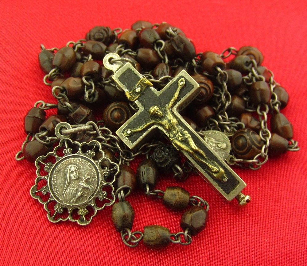 Vintage RELIC CRUCIFIX Rosary Religious Catholic Rosary SAINT THERESE Holy Medal