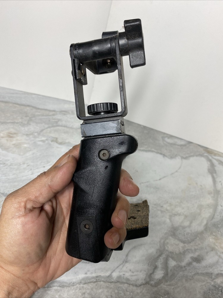 Lindahl Specialties Pro Camera Flash Bracket Free Shipping!