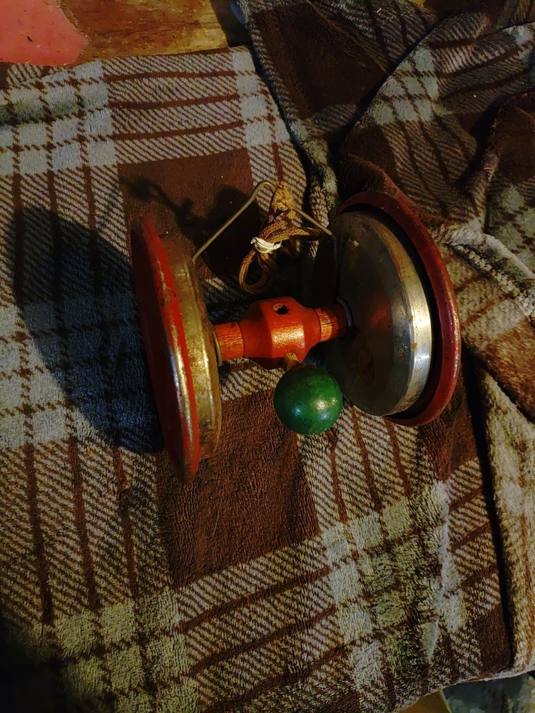 Vintage Metal Pull Toy