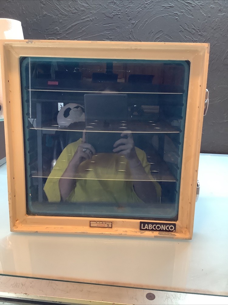 Labconco Vacuum Desiccator