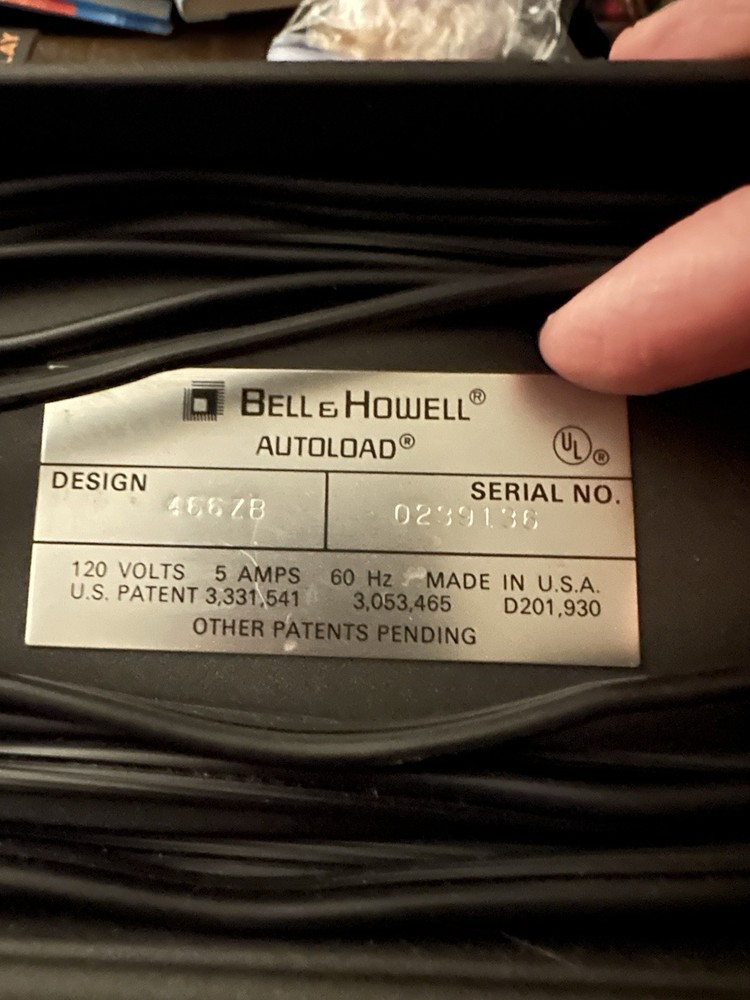 Vintage Bell & Howell 8mm Autoload Projector Model 198L Untested CLEAN NICE 👀