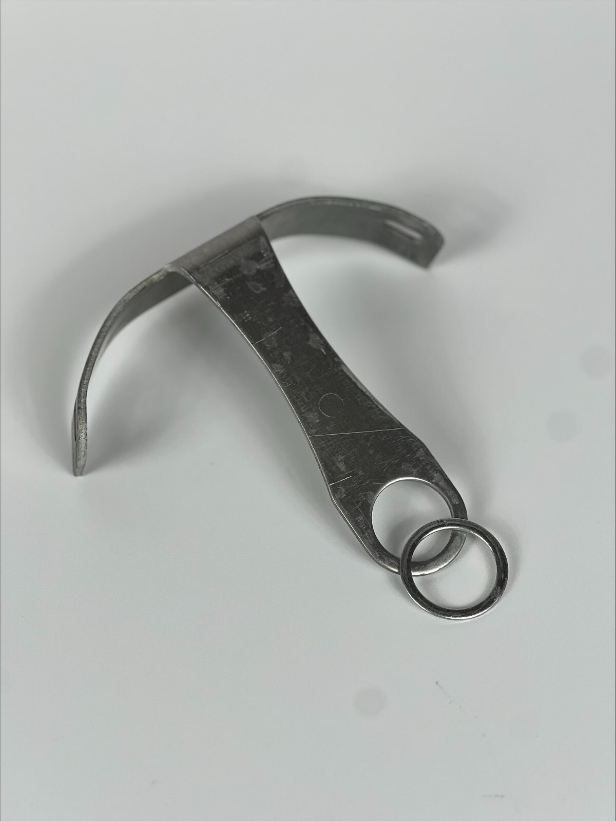 Rolled License Plate Relocation Tag Holder Bracket for Suzuki Hayabusa 1999-now