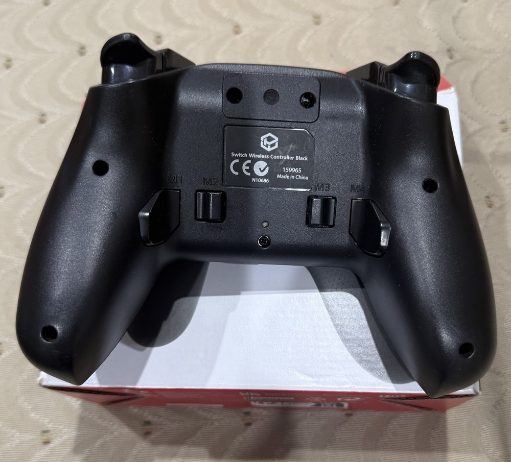 Nintendo Switch Pro Controller - Black