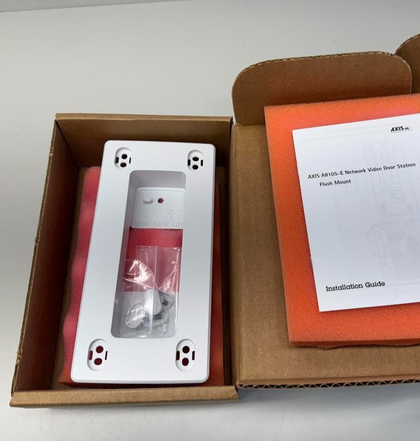 AXIS A8105-E FLUSH MOUNT (5801-481)